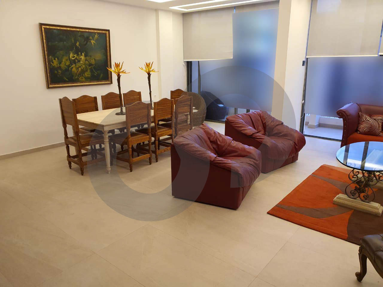 Fully Renovated, balcony, elevator, Achrafieh — الصورة 3