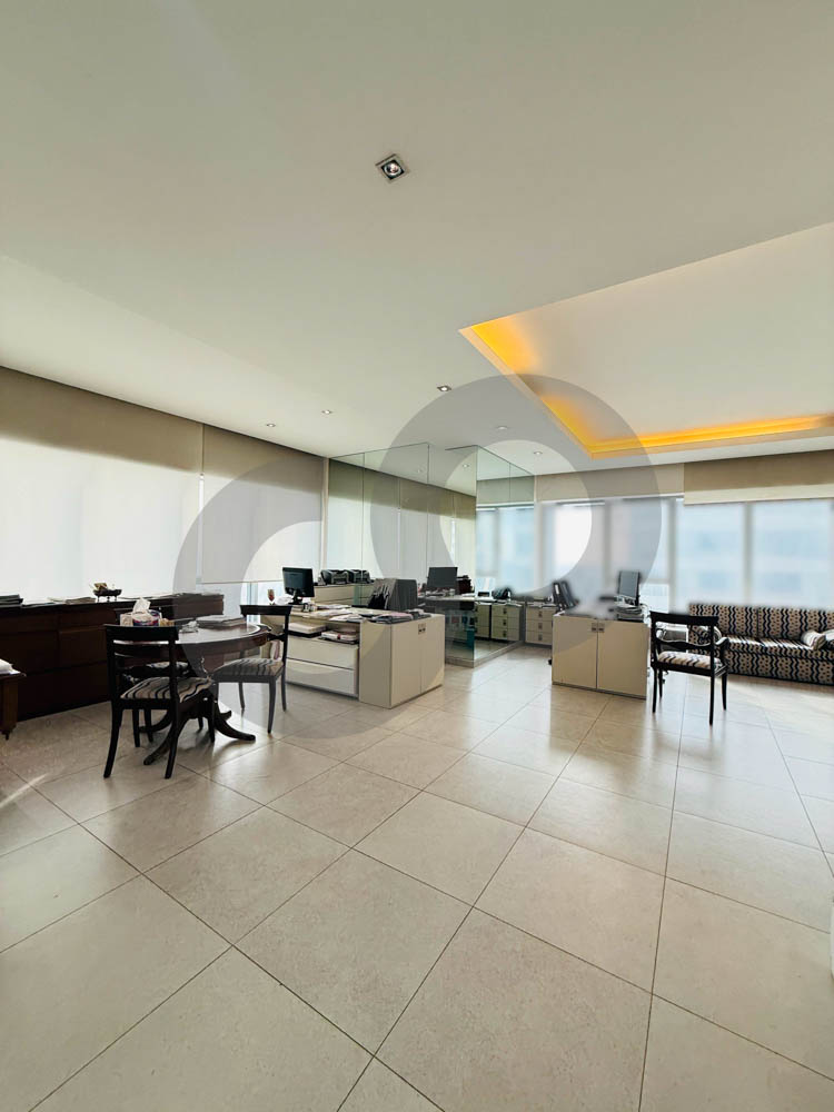 Sea view , High end finishing , Office , Kaslik — الصورة 2