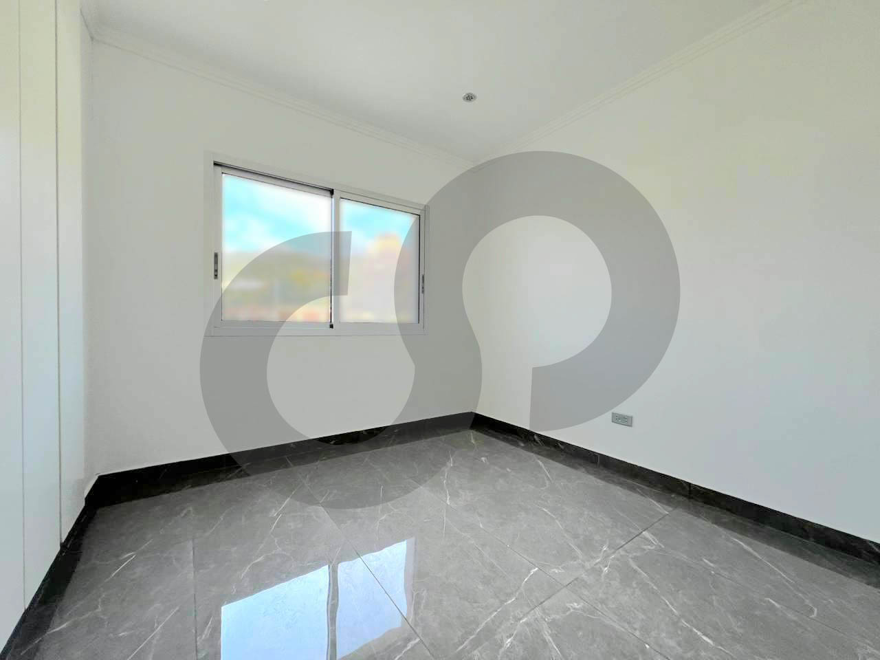 shared pool, covered parking, sea view, Halat — الصورة 3