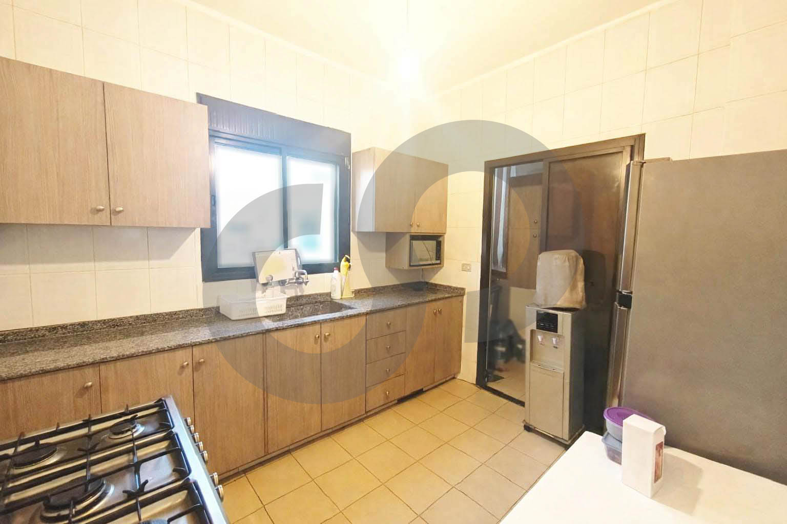 2 parking, balconies, Ain El Remmaneh — الصورة 3
