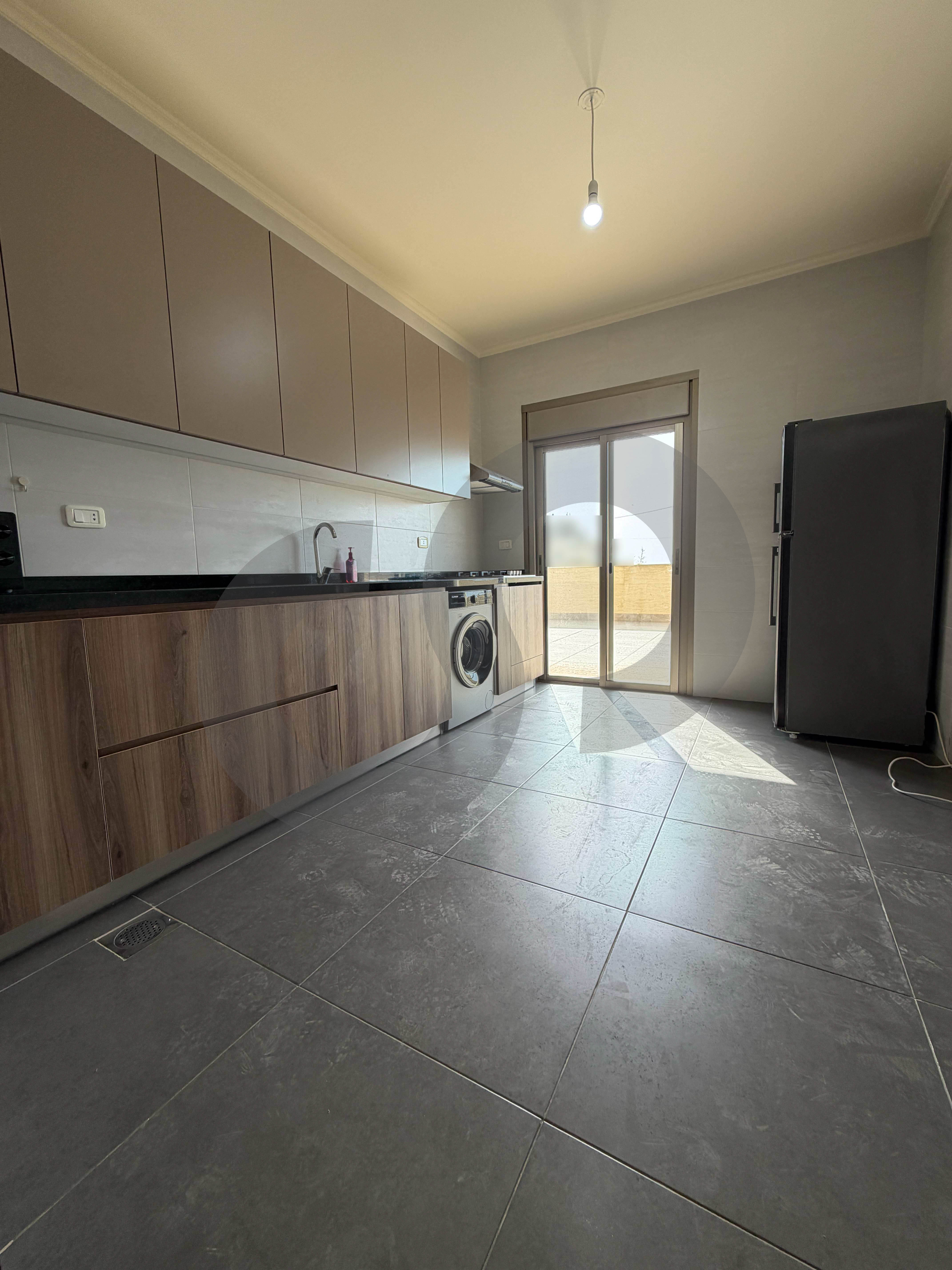 parking, sea view, terrace, Furnished , Dbaye — الصورة 3