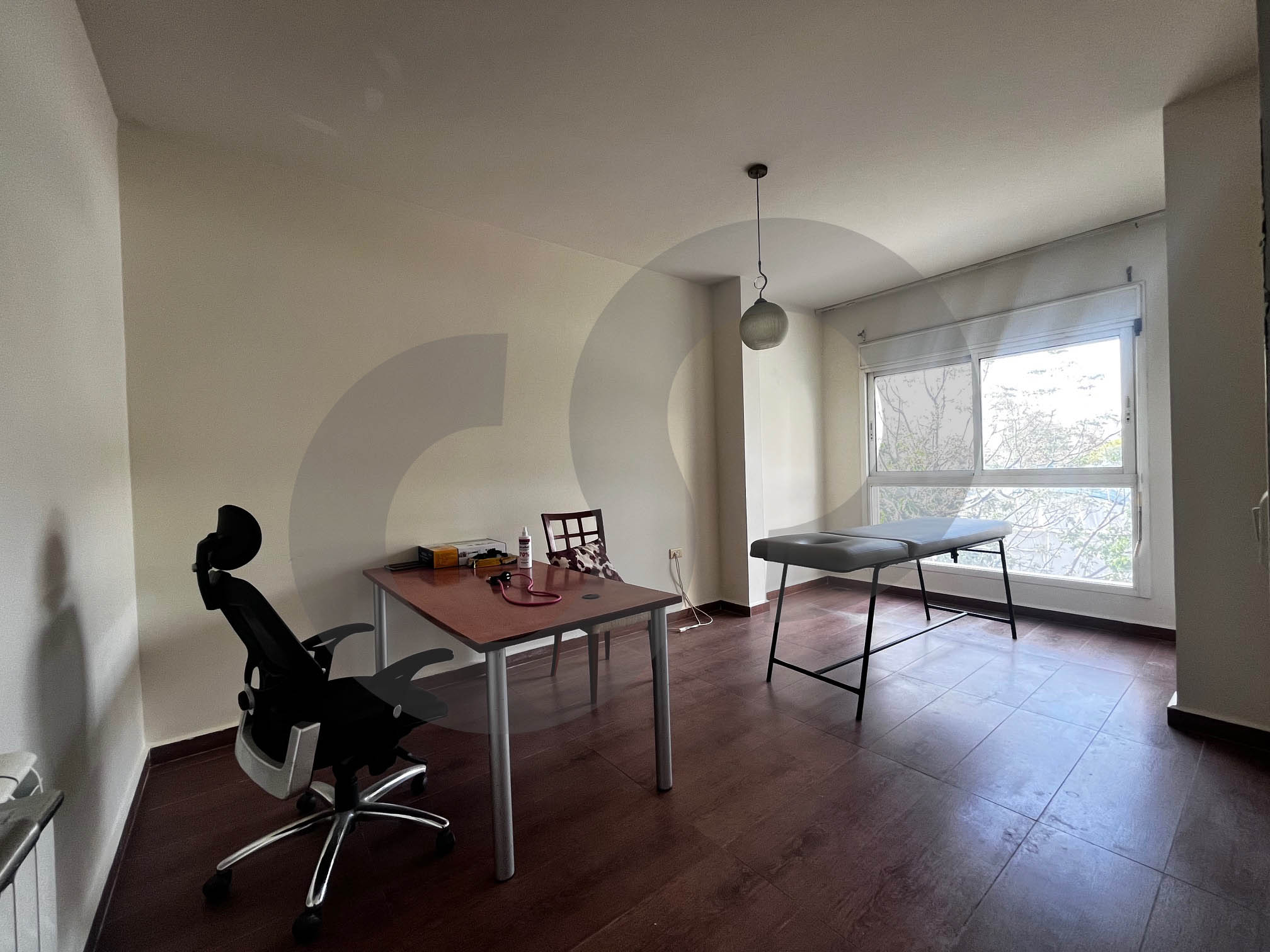 1600$/sqm,parking, storage,calm area, Sin El Fil — الصورة 3