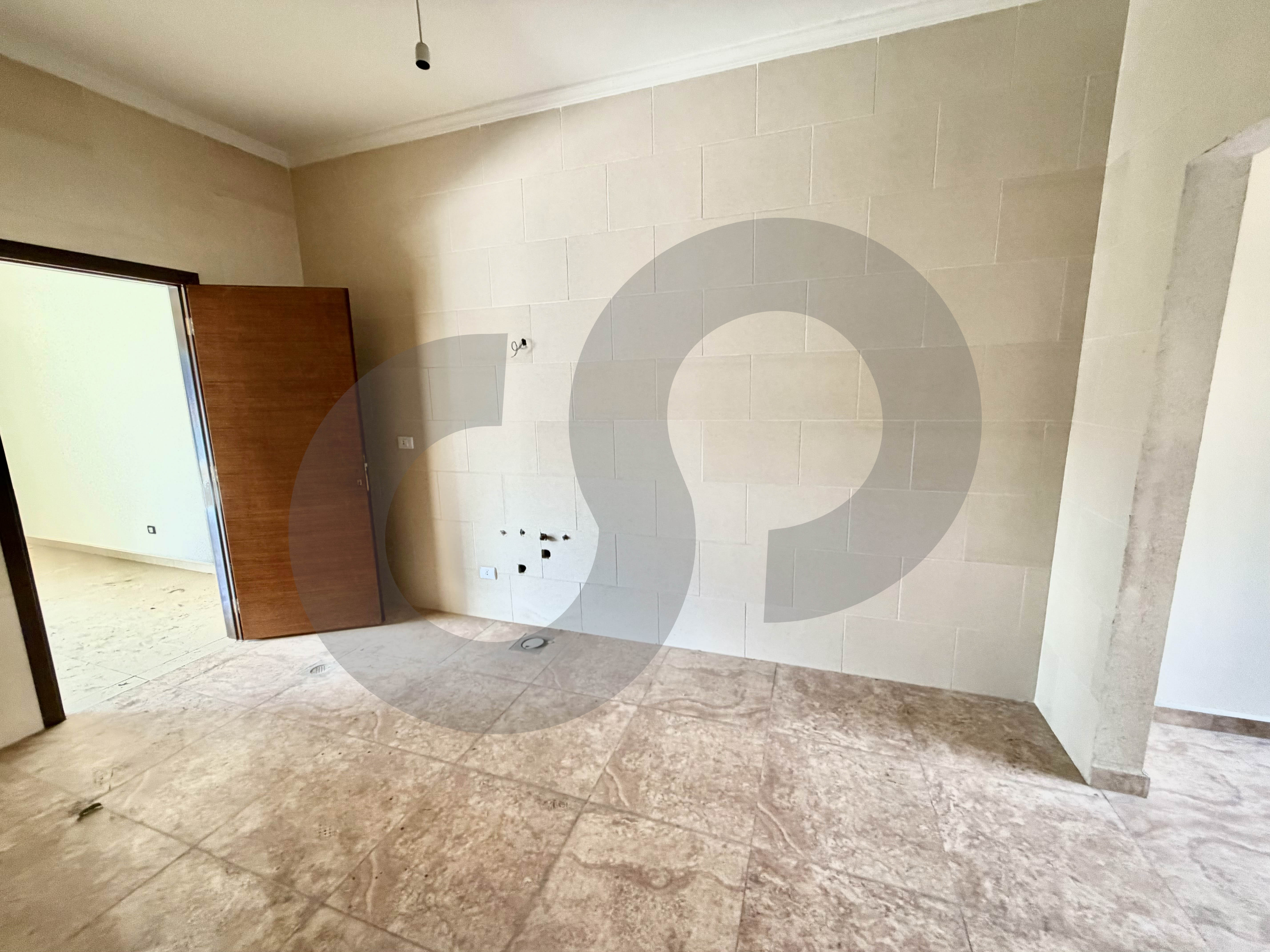 Payment Facilities, Gated community, calm, Bsalim — الصورة 3