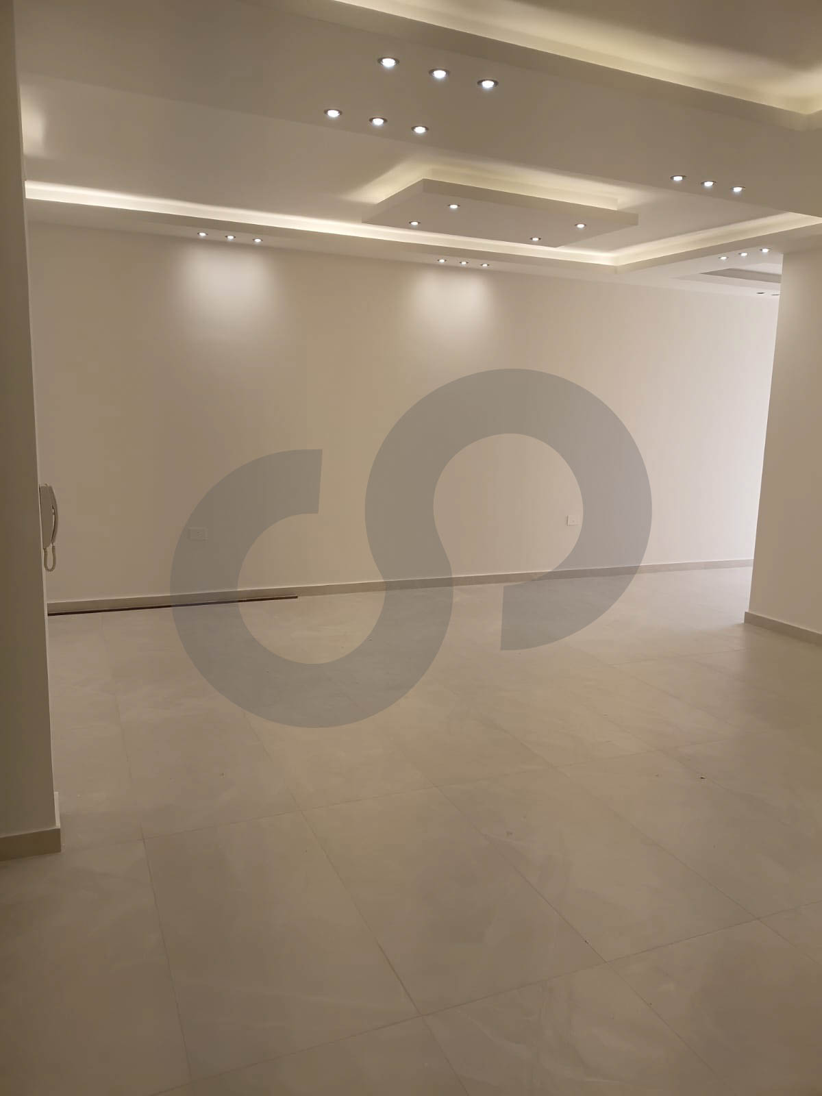 Fully Renovated,balconies, sakiet al janzeer — photo 3