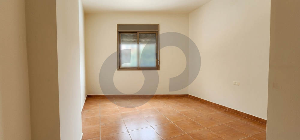 Calm area , Easy access ,Storage room ,Ain Aalak — الصورة 3