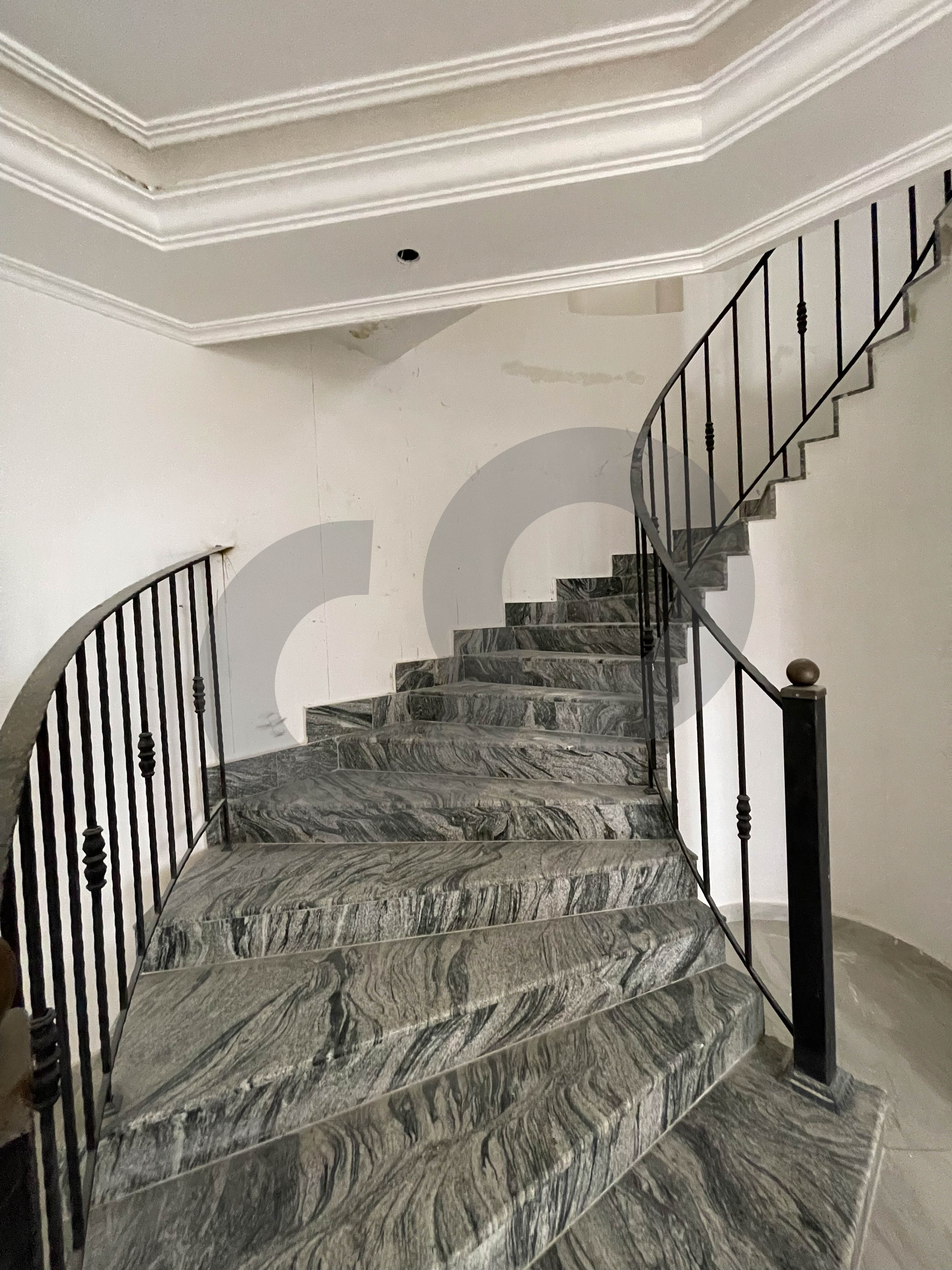$50,000 Down Payment, aley, Rwaysat Sawfar — الصورة 3