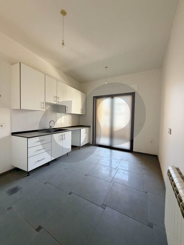 9 years old building, Prime Location ,Achrafieh-Beirut — الصورة 3