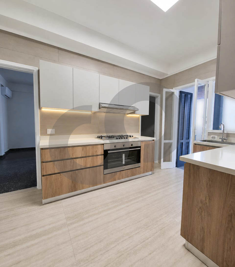 Fully Renovated, Beirut & mountain view, metn, beit mery — الصورة 3