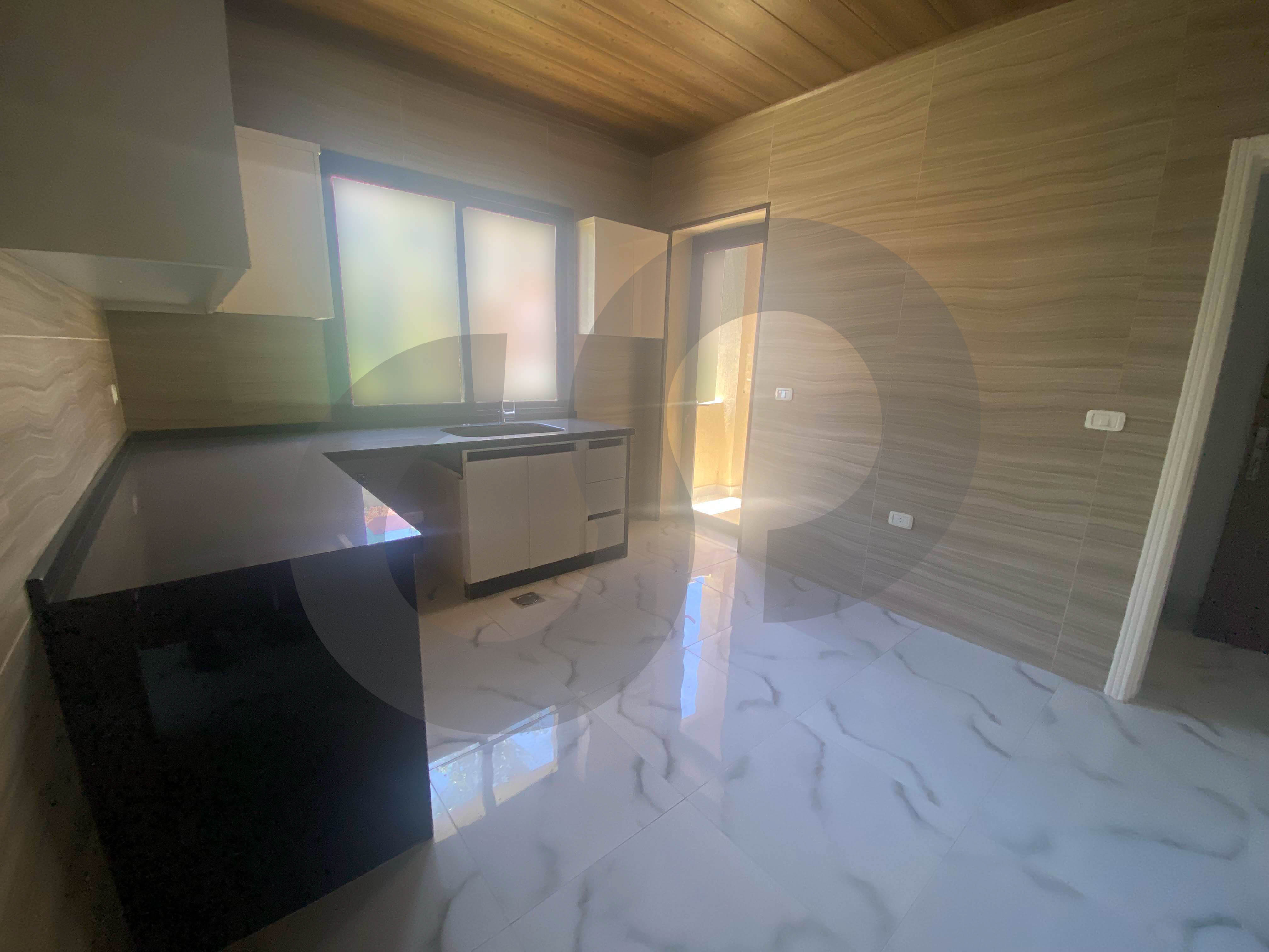 calm area, brand new, prime area, Nakhleh, Koura — الصورة 3