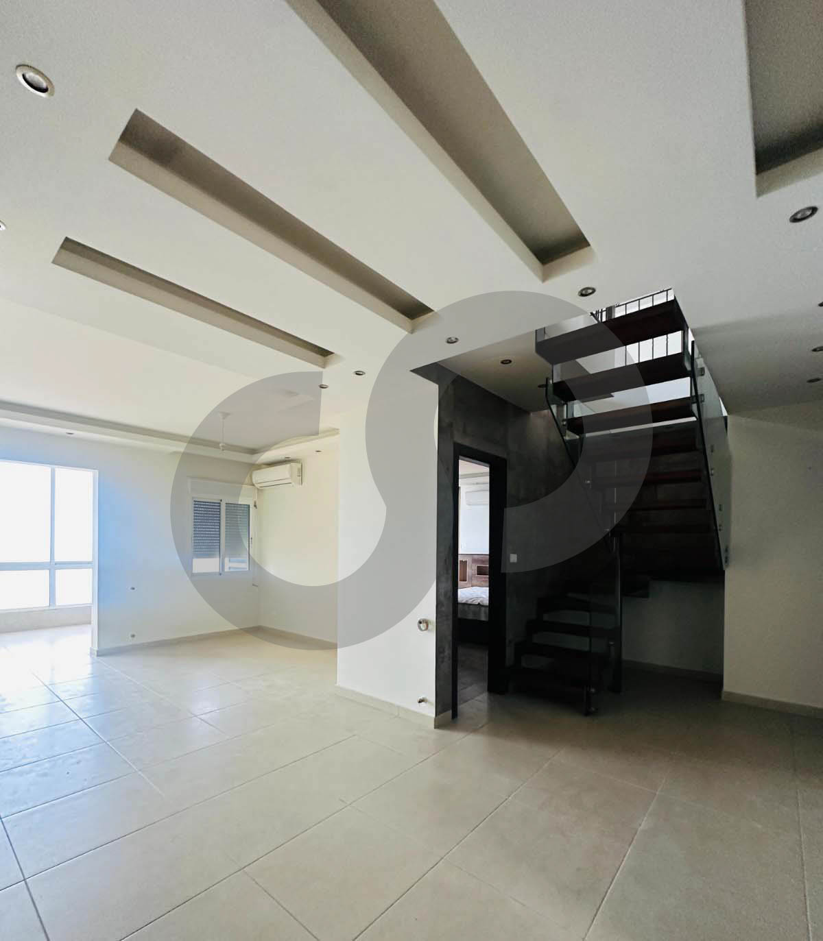 terraces, sea view, High end finishing, Halat, Jbeil — الصورة 3