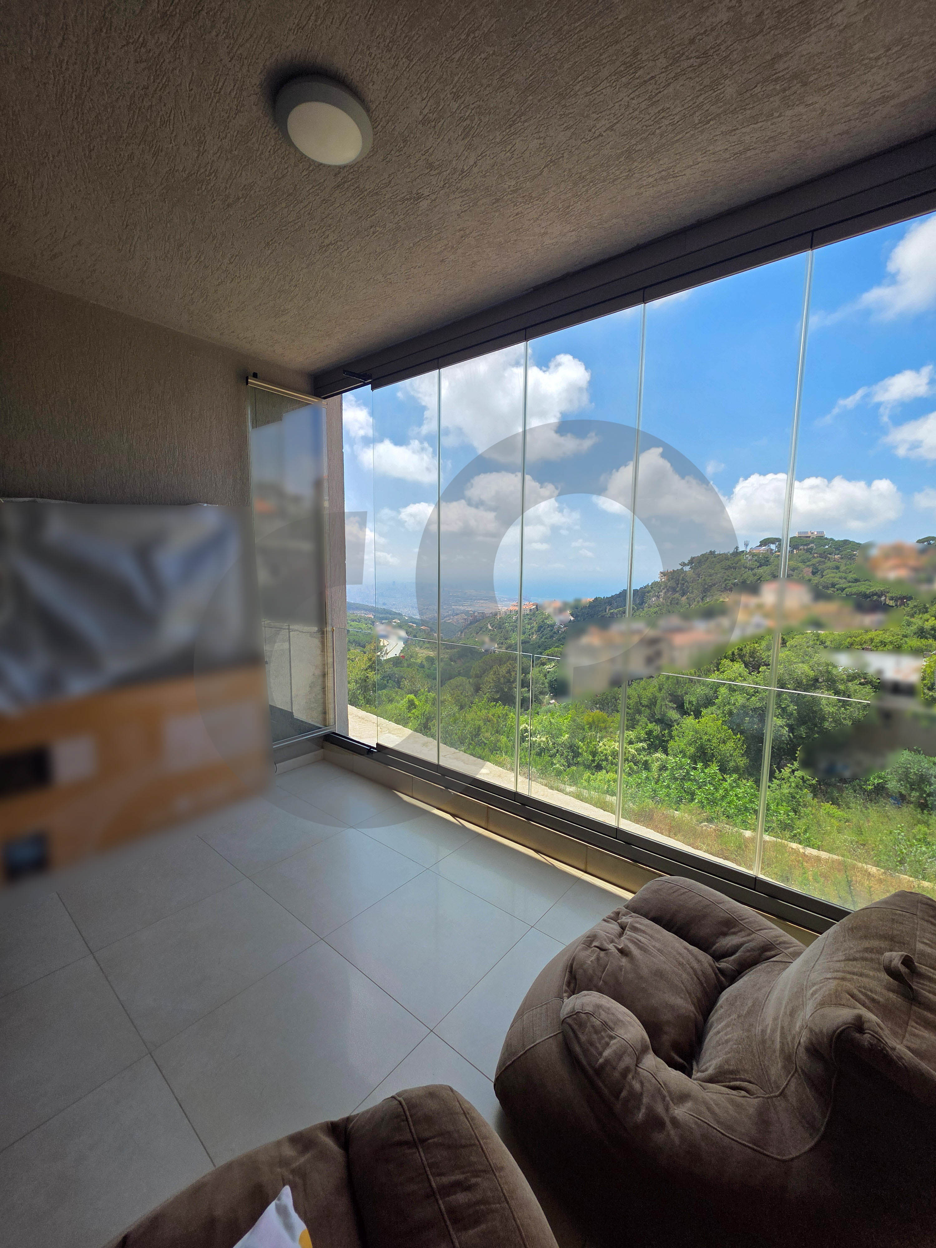 prime location, metn,Broummana, Jouret El Ballout — الصورة 3