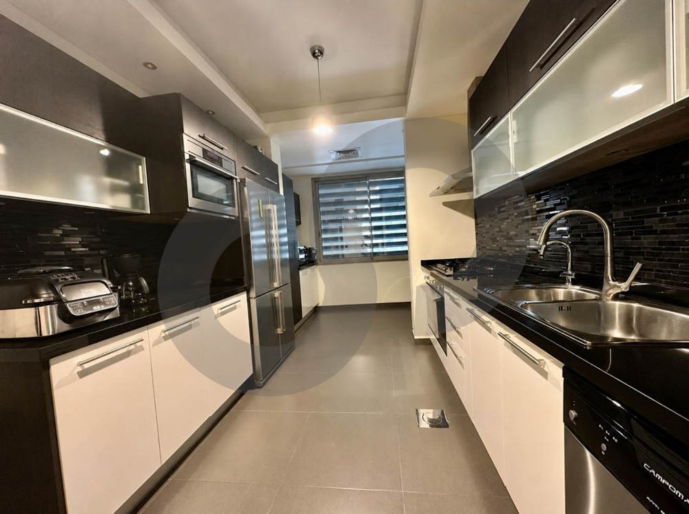 FURNISHED, GREAT LOCATION, SANAYEH-BEIRUT — الصورة 2
