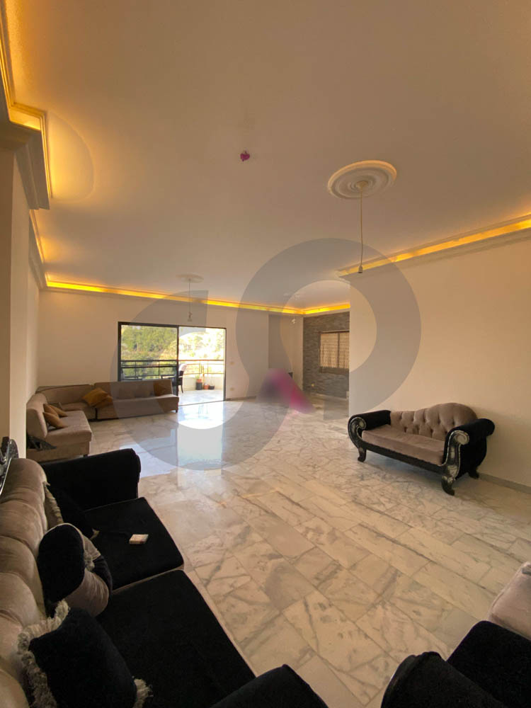 220 SQM Family Apartment Prime & Highly Demanded Location, BCHAMOUN - ALEY — الصورة 2