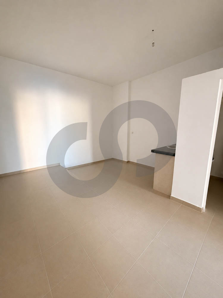 SHOP FOR RENT, PRIME AREA, HALAT-JBEIL — الصورة 2