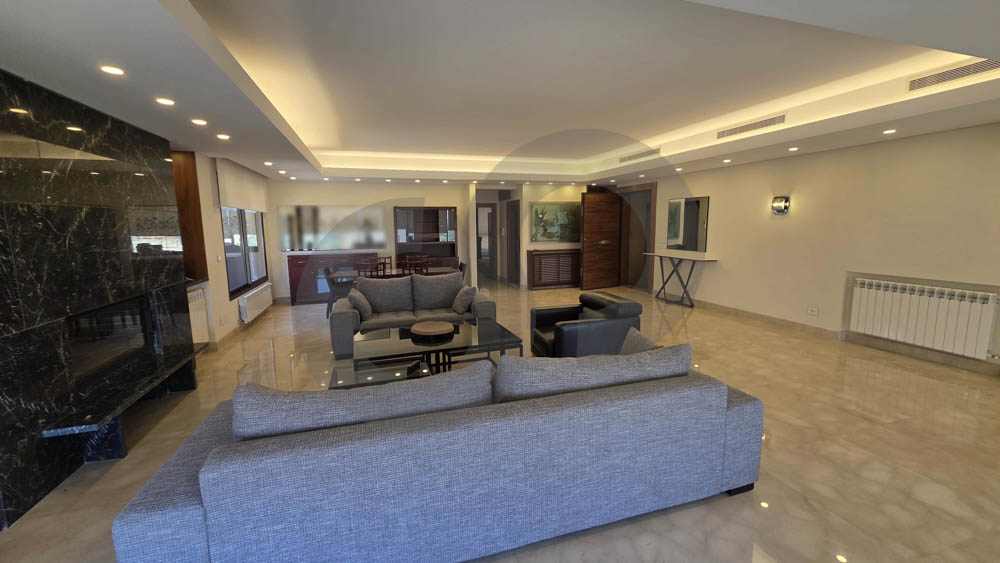 Calm area, surrounded by nature, panoramic view, high end, fully furnished — الصورة 2