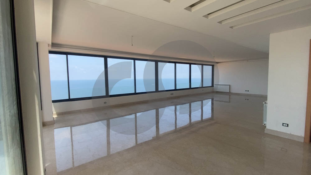 SEA VIEW / PRIME LOCATION / TERRACE / RAS BEIRUT-BEIRUT — الصورة 2