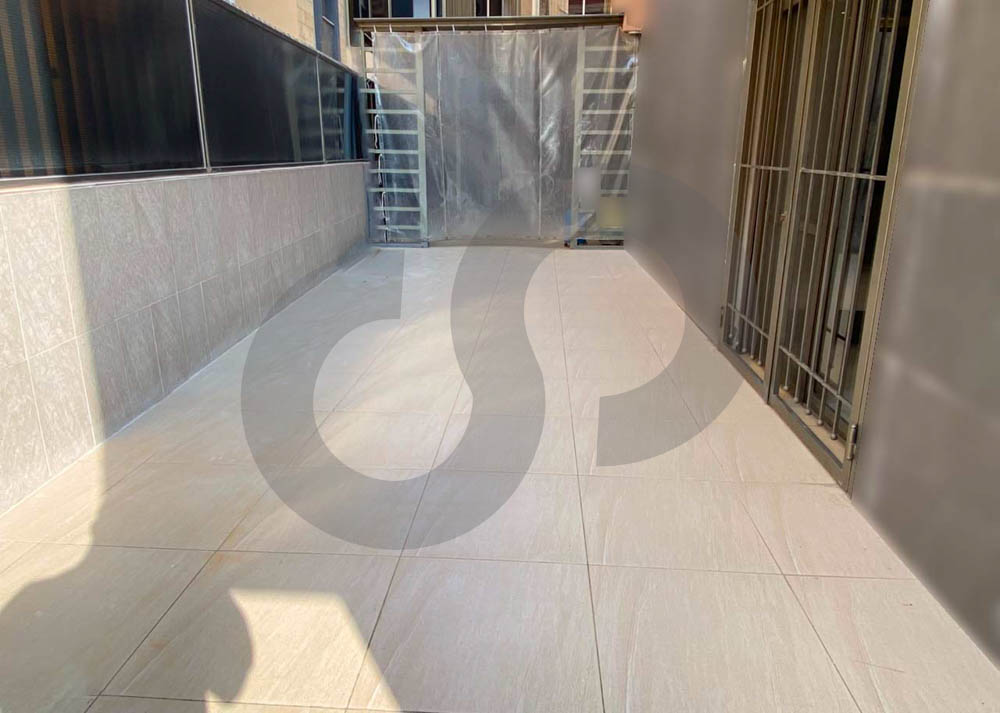 FULLY FURNISHED / PRIVATE TERRACE / LOUAIZE-BAABDA — الصورة 2