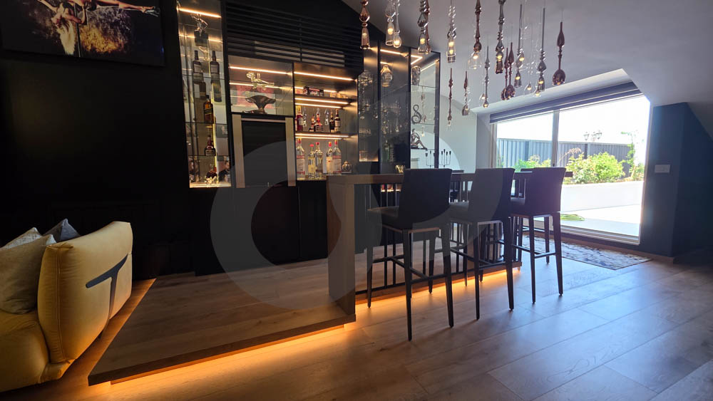 Beitmisk-Metn | 3 Bedrooms | Terrace | Sea View — الصورة 2