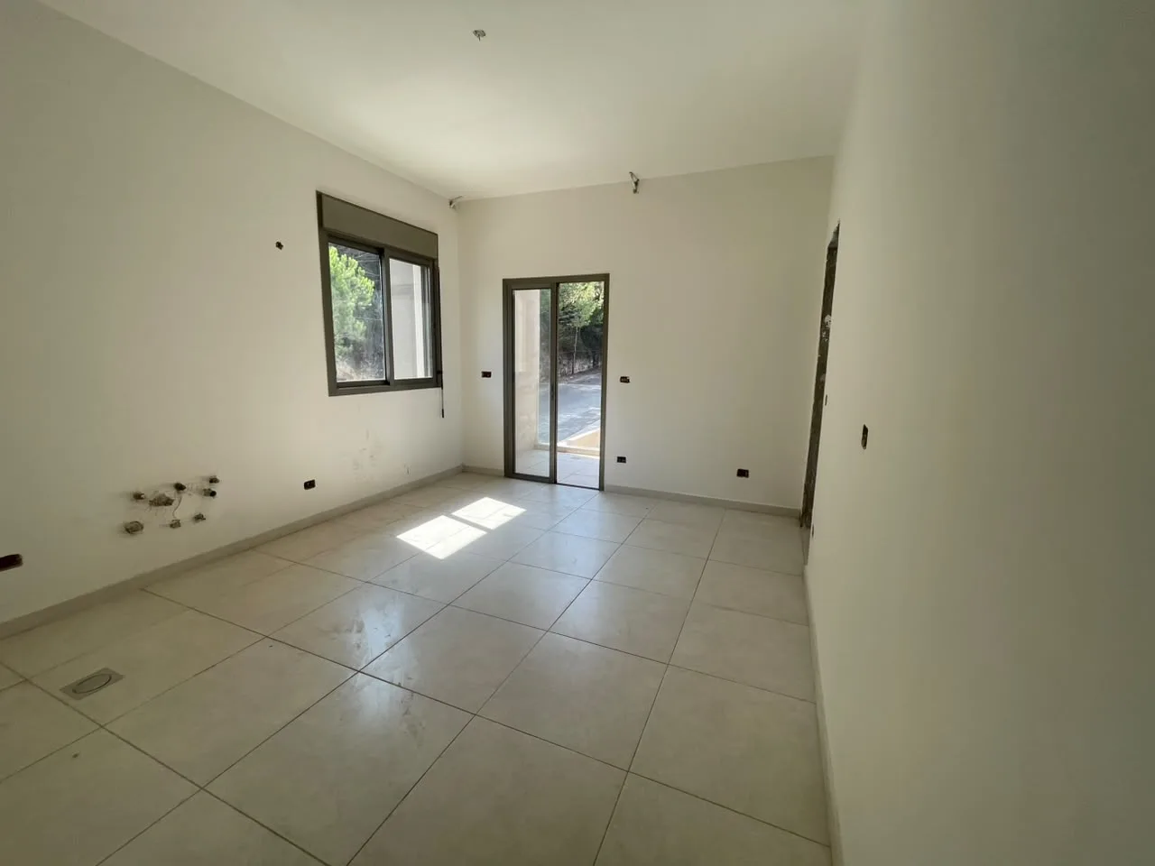 Apartment for Sale in Bsalim — الصورة 5