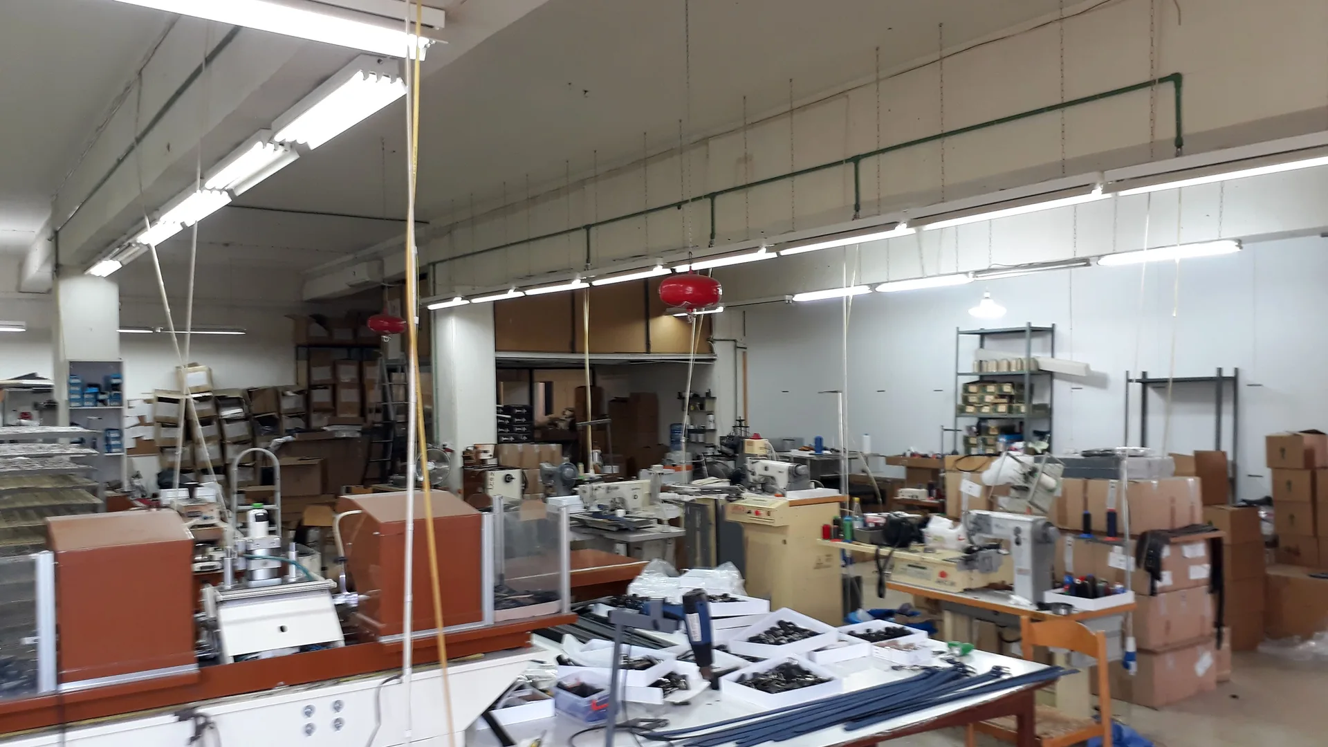 Showroom for Sale in Daoura, Lebanon — الصورة 4