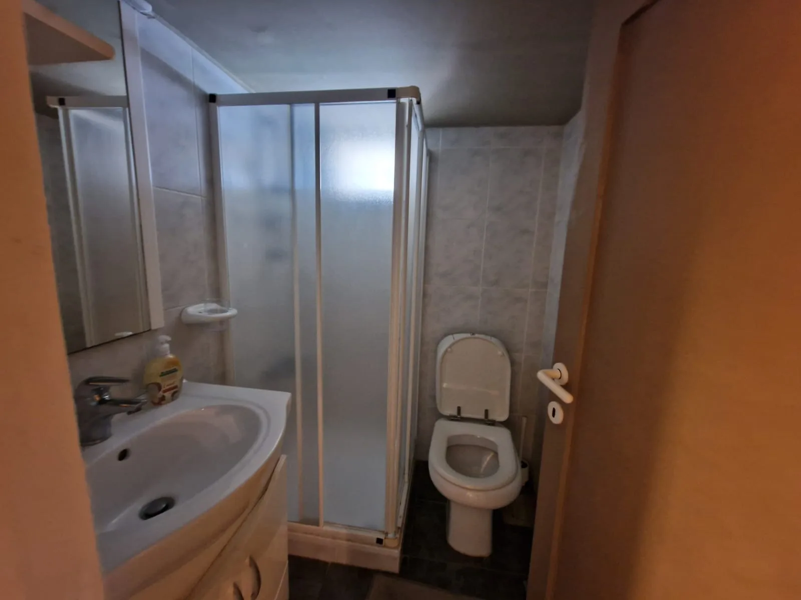 Apartment for Sale in Batroun, Lebanon — الصورة 8