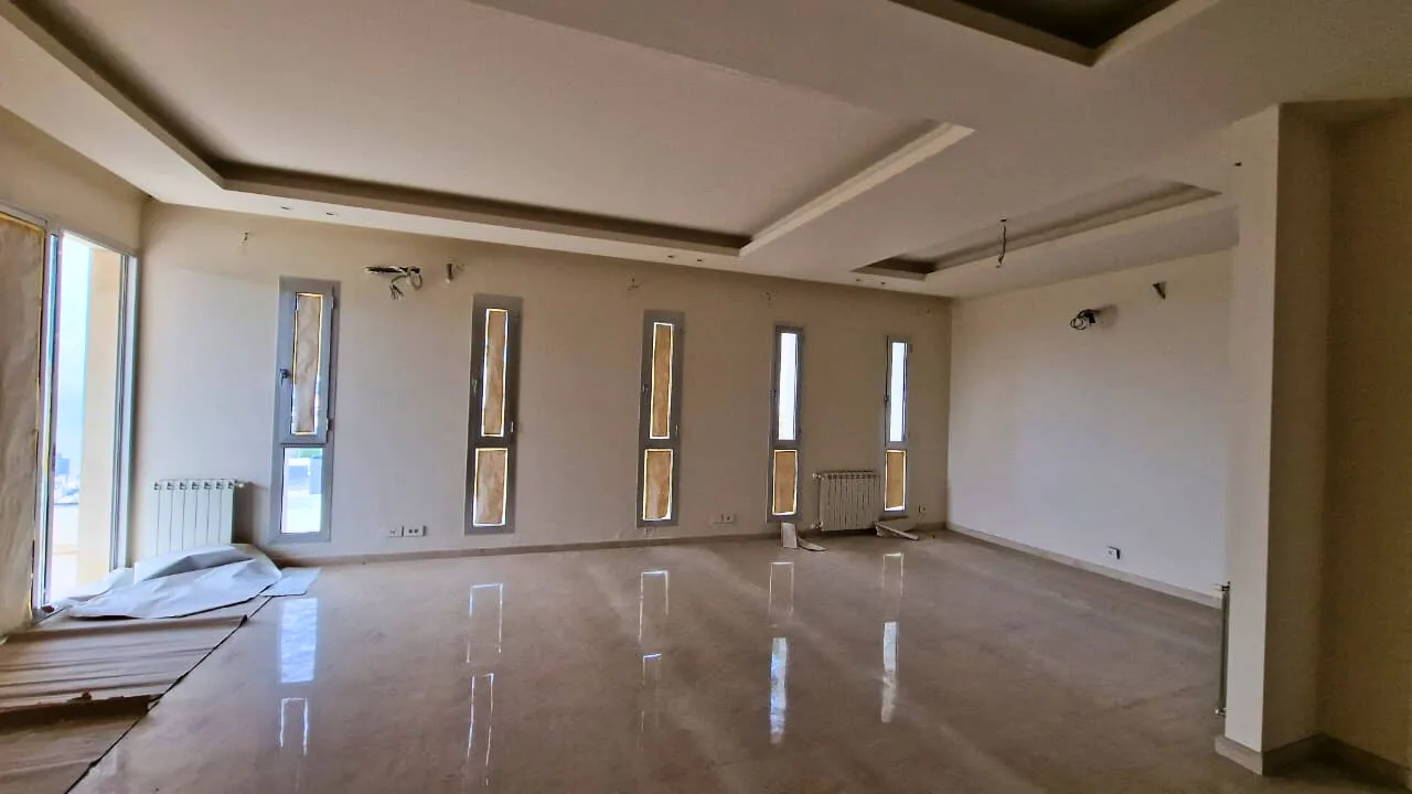 Apartment for Sale in Rabweh, Metn — الصورة 2