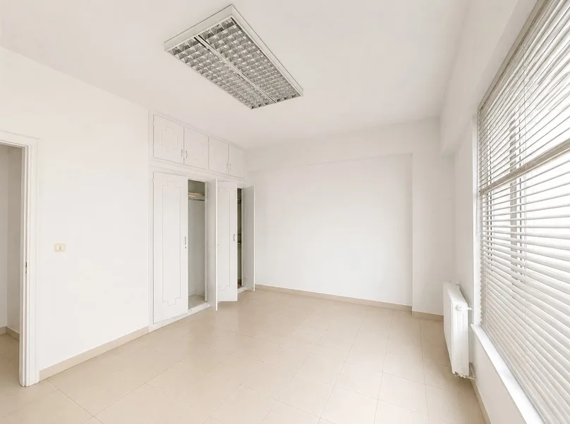 Office for Rent  in Achrafieh — الصورة 5