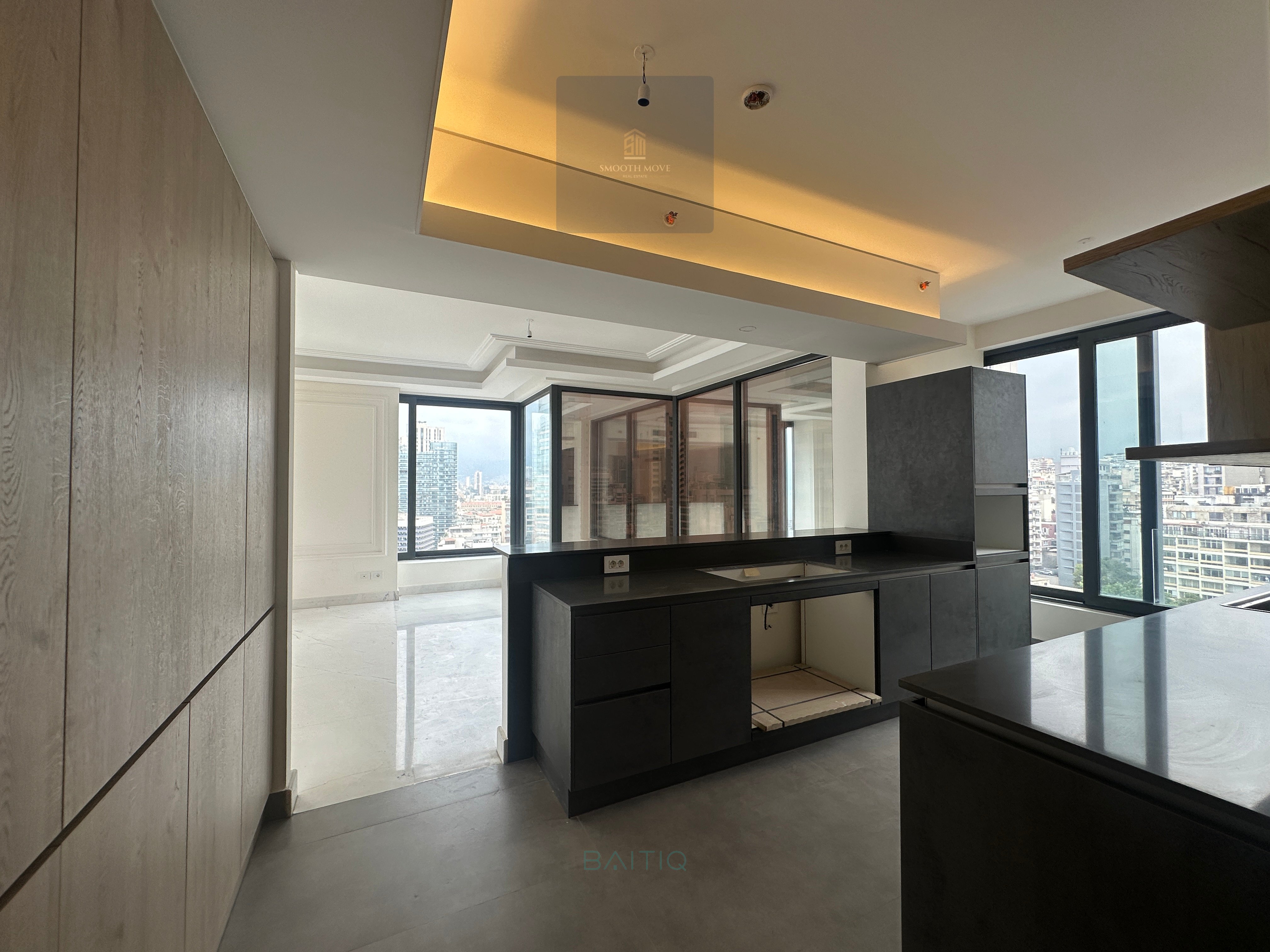 Luxury Seaview Apartment for Rent or for Sale in Ain Al Mraiseh, Beirut — الصورة 5