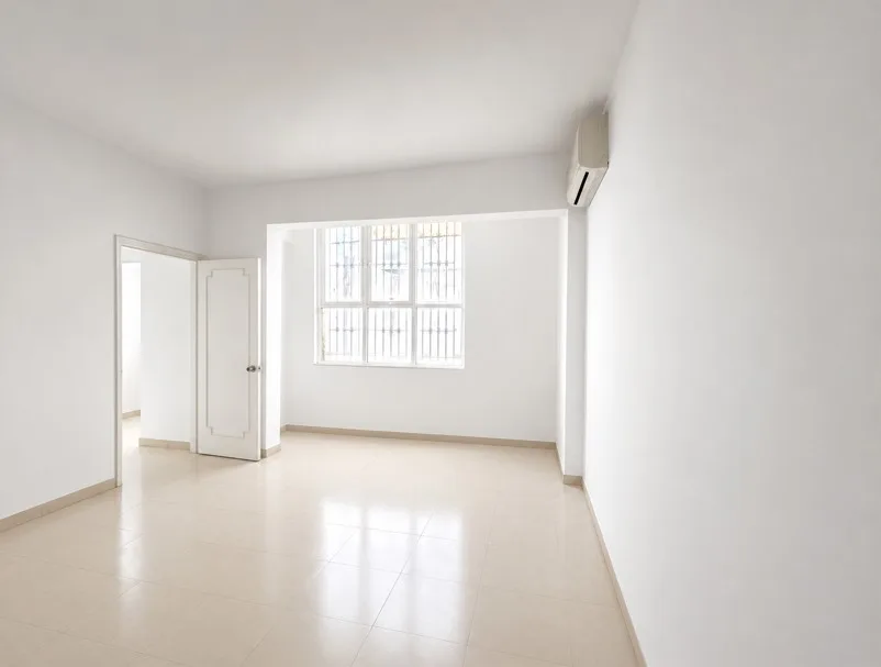 Office for Rent  in Achrafieh — الصورة 3