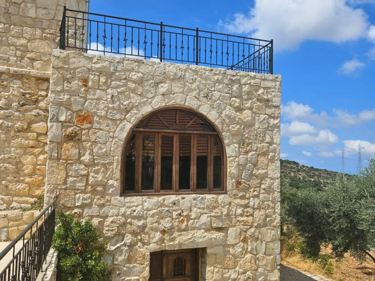 Triplex for Sale in Batroun, Lebanon — الصورة 6