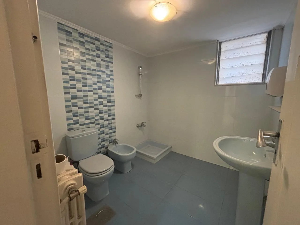 Office for rent in Badaro — الصورة 6