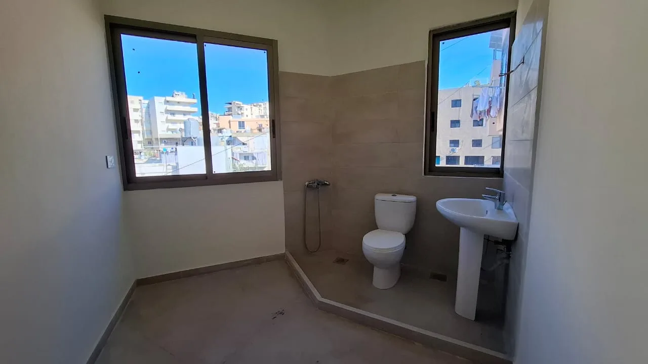 Duplex for Sale in Qartaboun , Lebanon — الصورة 10