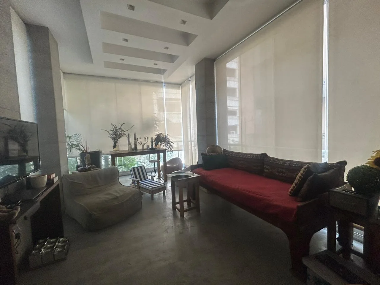 Apartment for Sale in Clemenceau, Beirut, Lebanon — الصورة 7