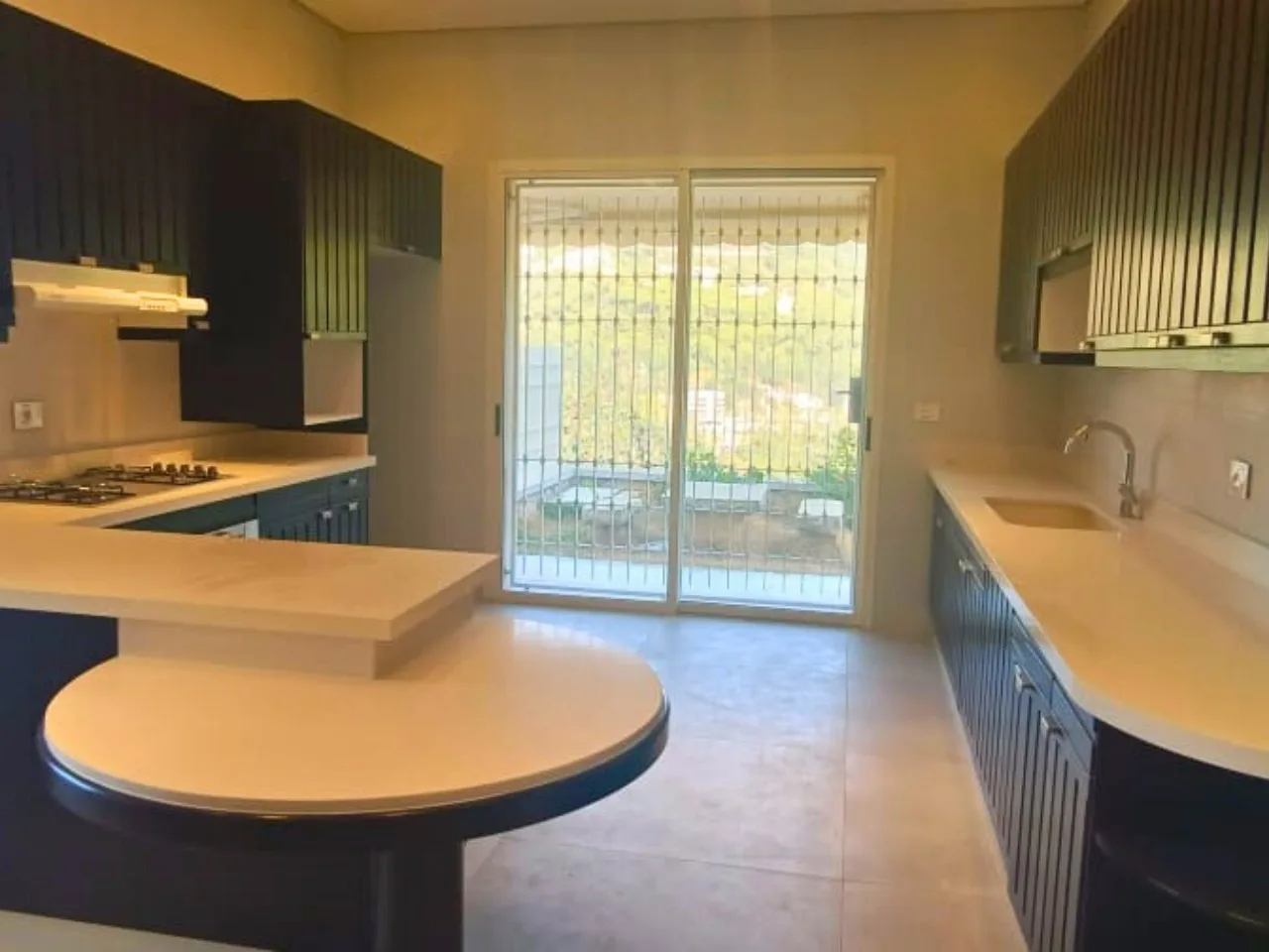 Villa for Sale in Ghazir, Lebanon — الصورة 9