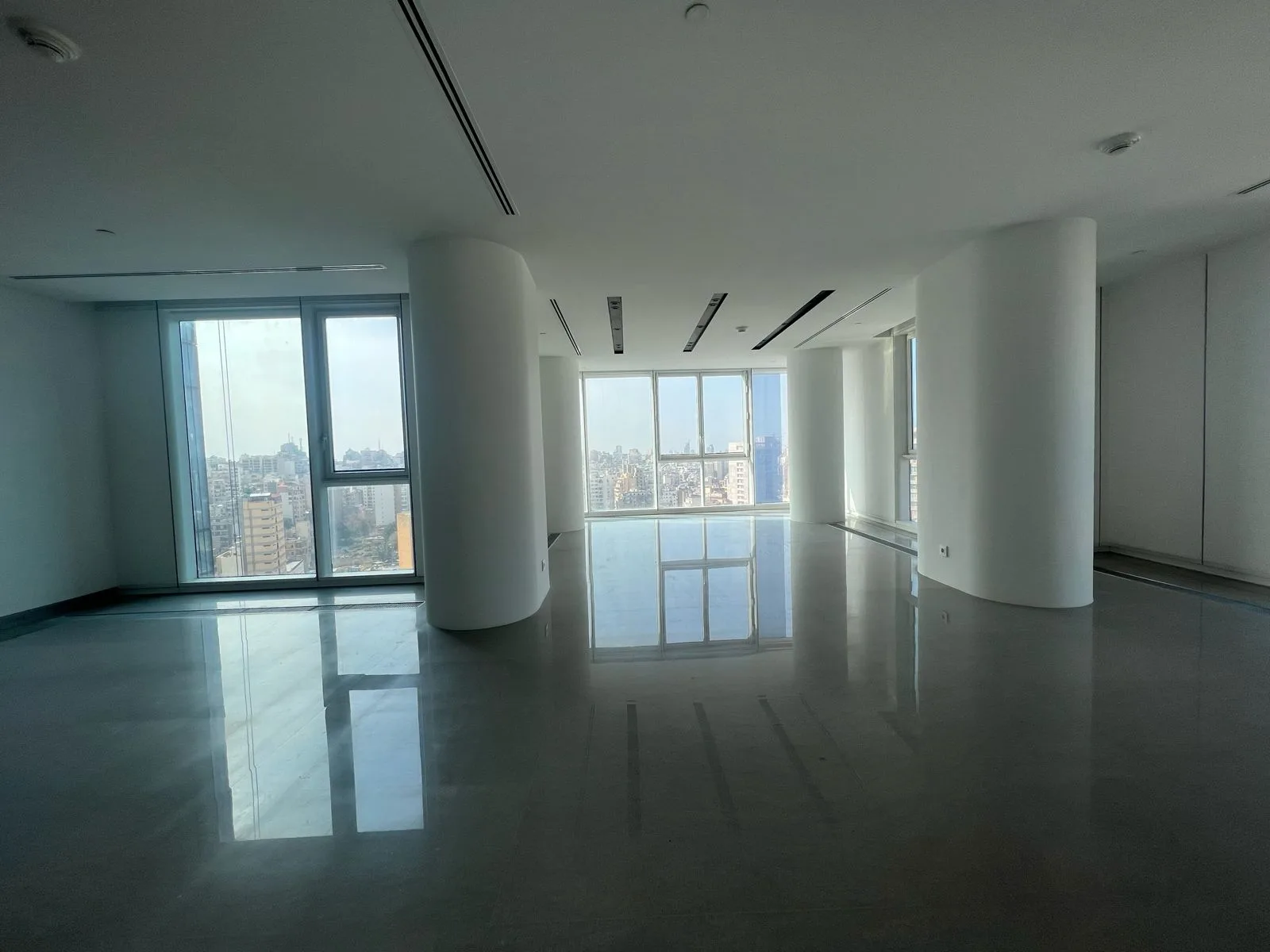 Apartment for Sale in Achrafieh, Beirut, Lebanon — الصورة 3