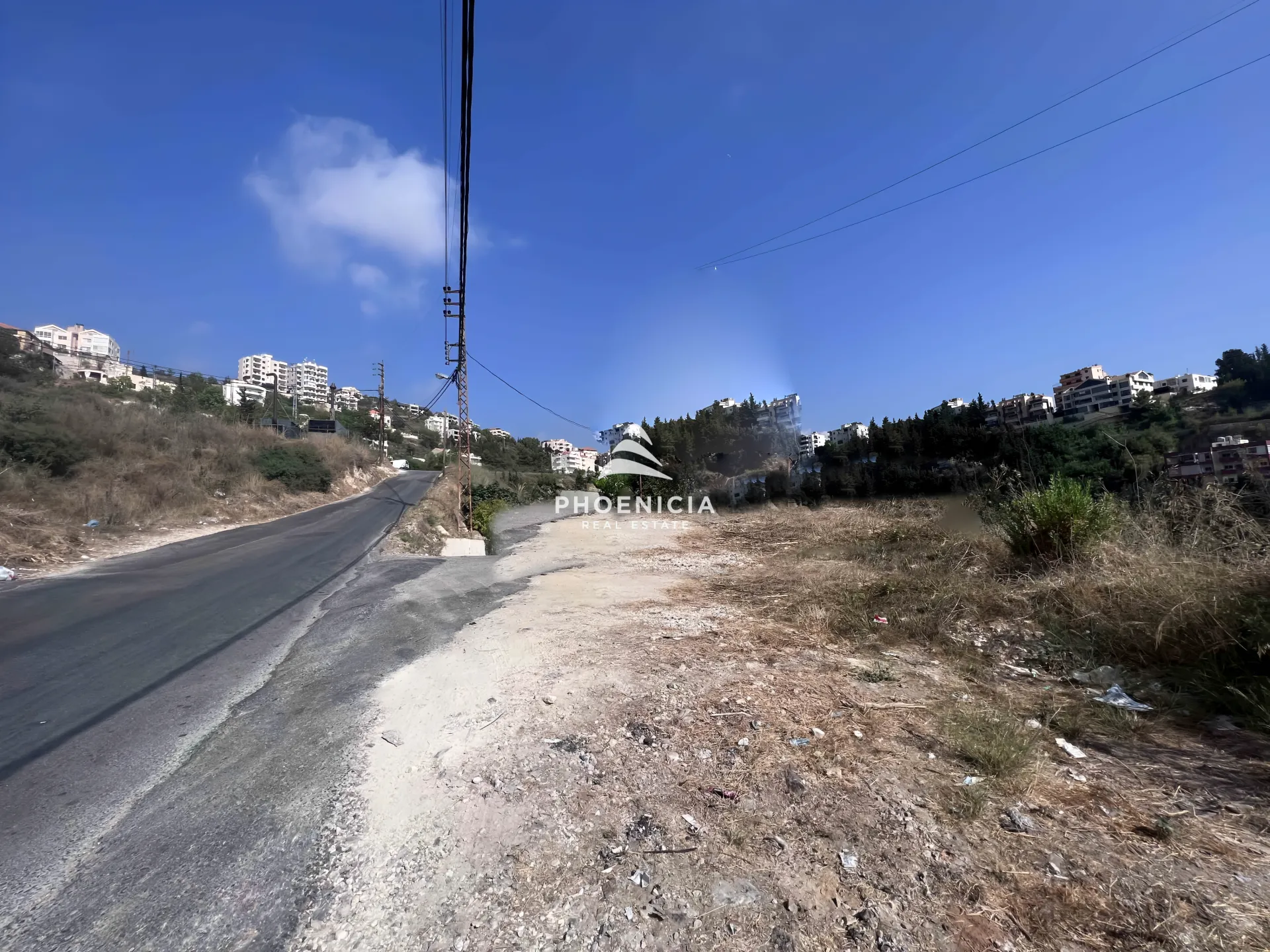 Land for Sale in Blat — الصورة 2