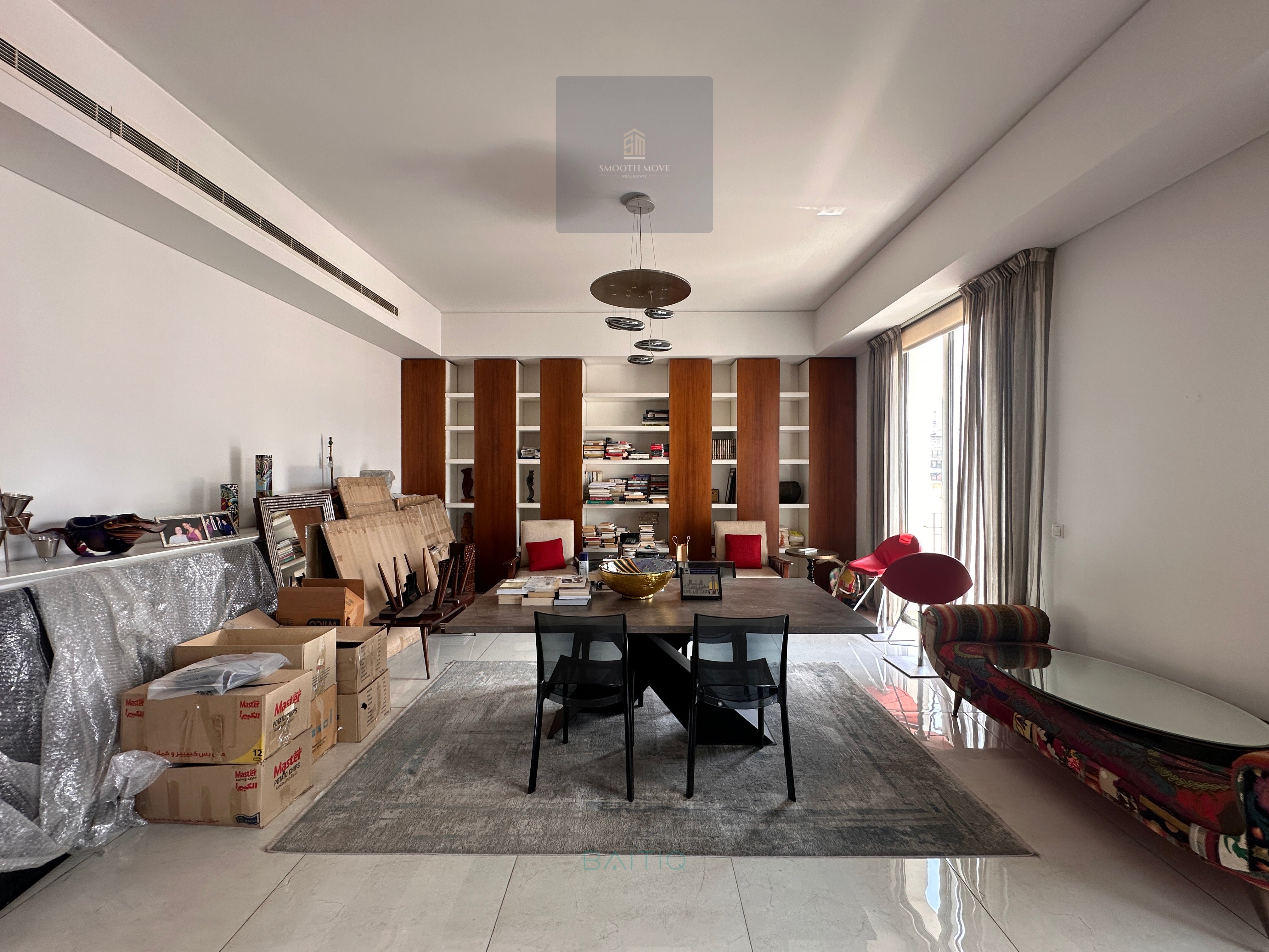 Beautiful 4 Bedroom Apartment for Sale in Saifi, Beirut — الصورة 7