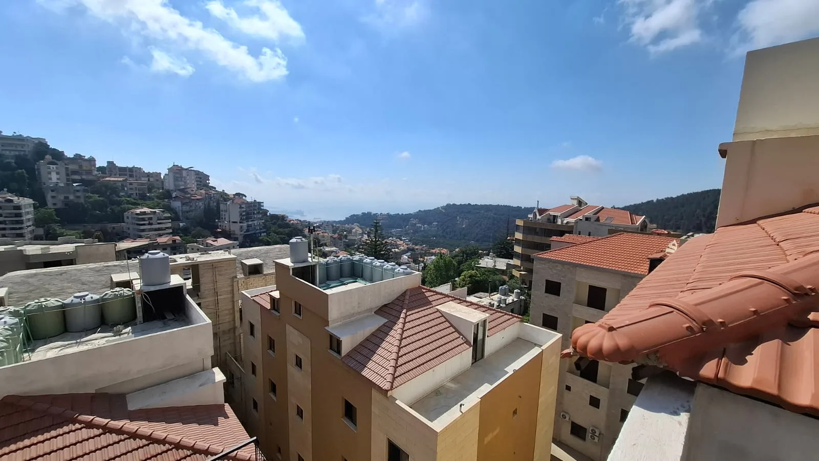 Duplex for Sale in Broummana — الصورة 2