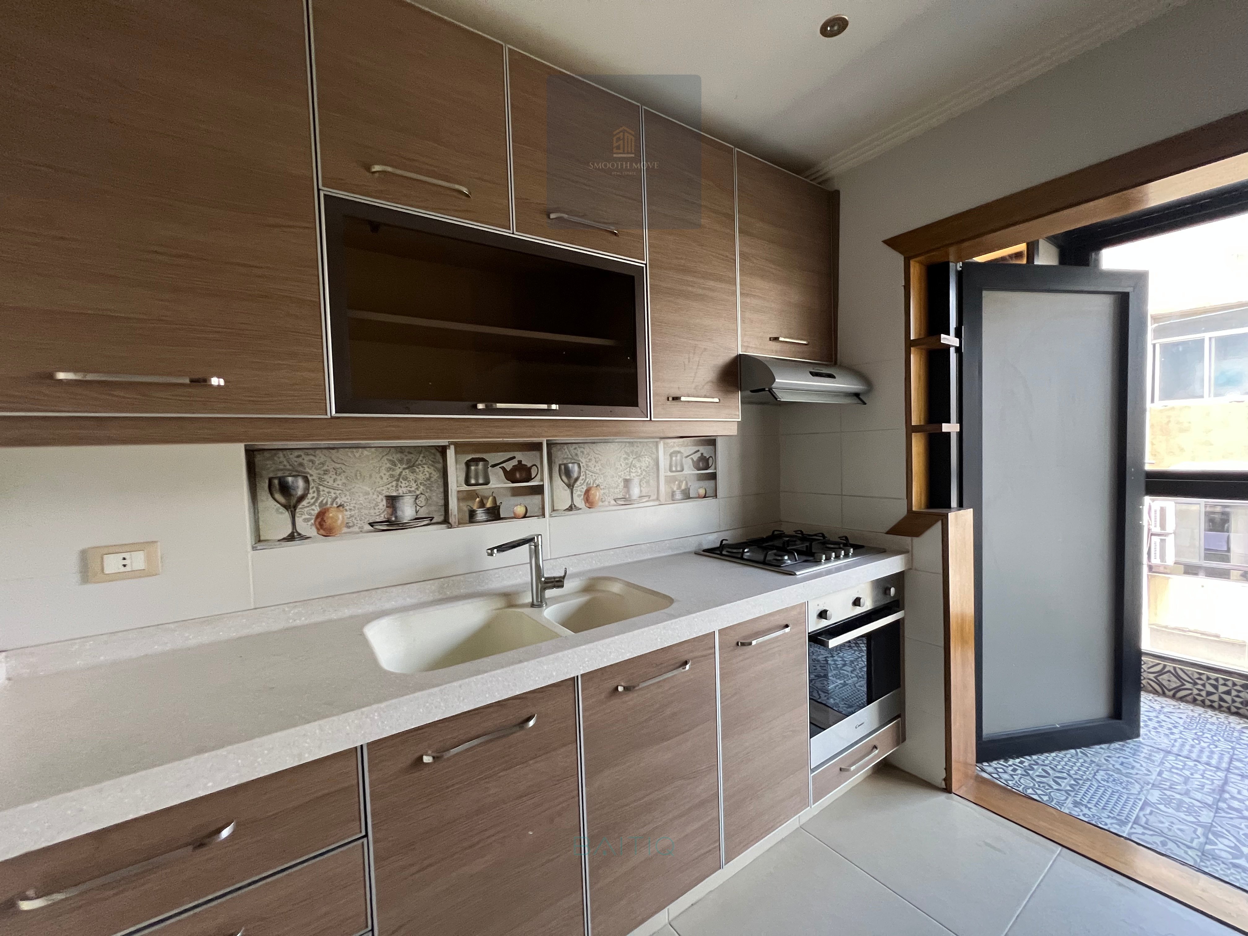 Newly Renovated and Spacious Apartment for Sale in Verdun — الصورة 11