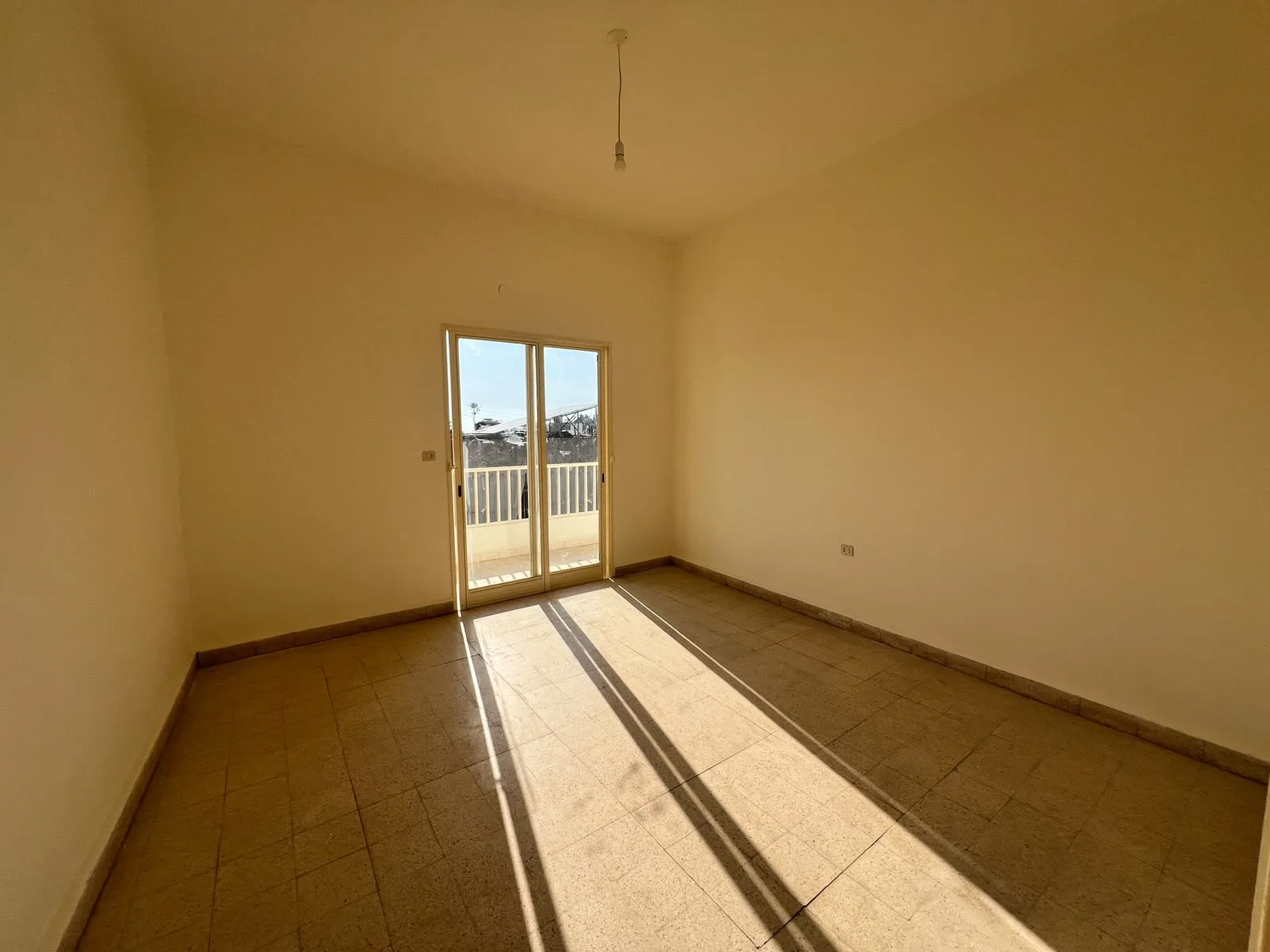 Apartment for Sale in Hadath — الصورة 5