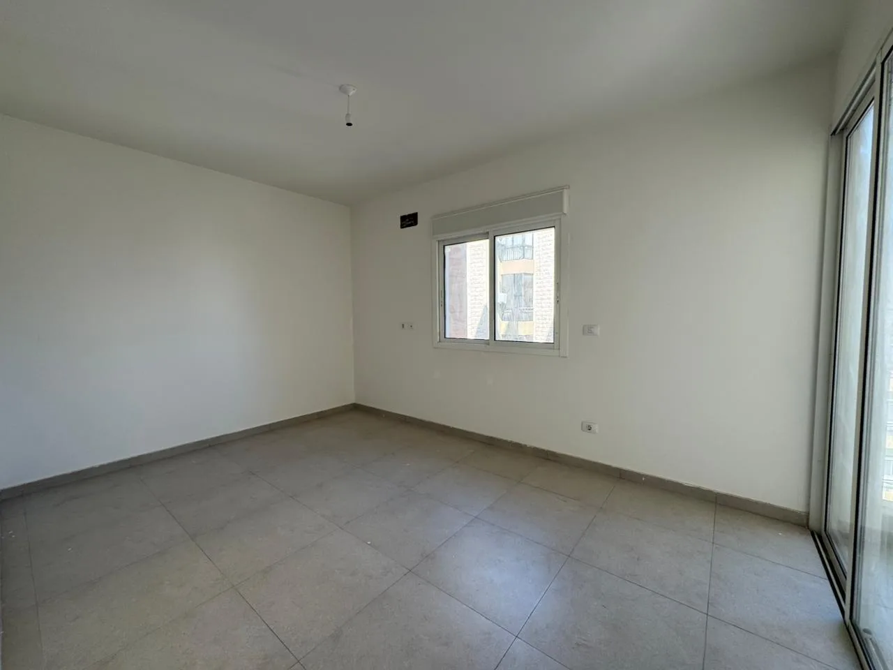 Apartment for Sale in Dekwaneh — الصورة 2
