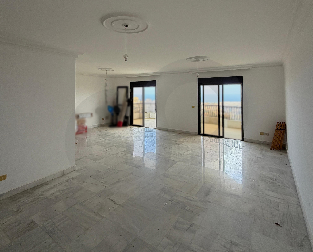 Sea View / Mountain View / Prime Location / Aley - Bchamoun — الصورة 3