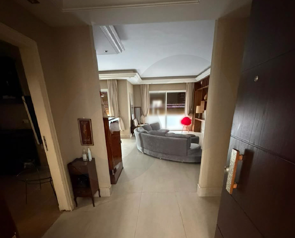 Prime location/Fully furnished/Terrace/Beirut/Koraytem — الصورة 3