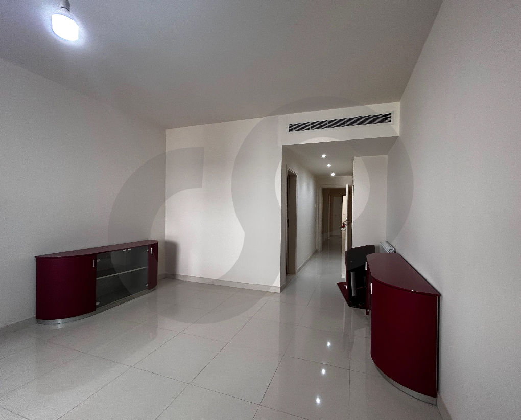 Gated community/Heating system/Central AC/Metn/Ain Saadeh — الصورة 3