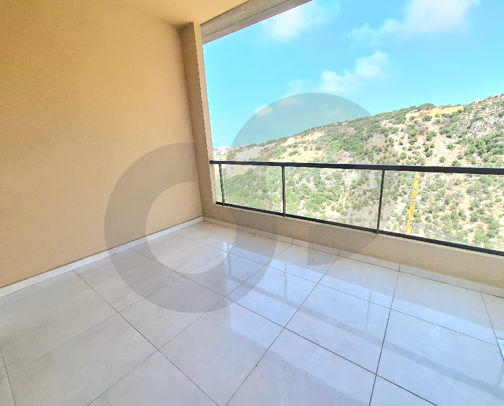 Fully Furnished/Fully equipped/High-end Finishing/Jbeil/Hboub — الصورة 3