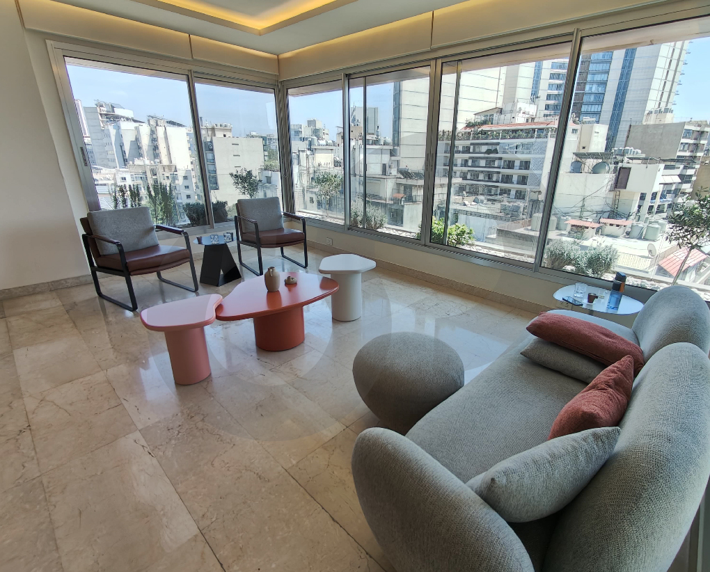 Exclusive/Modern apartment/Open View/Beirut/Koraytem — الصورة 3