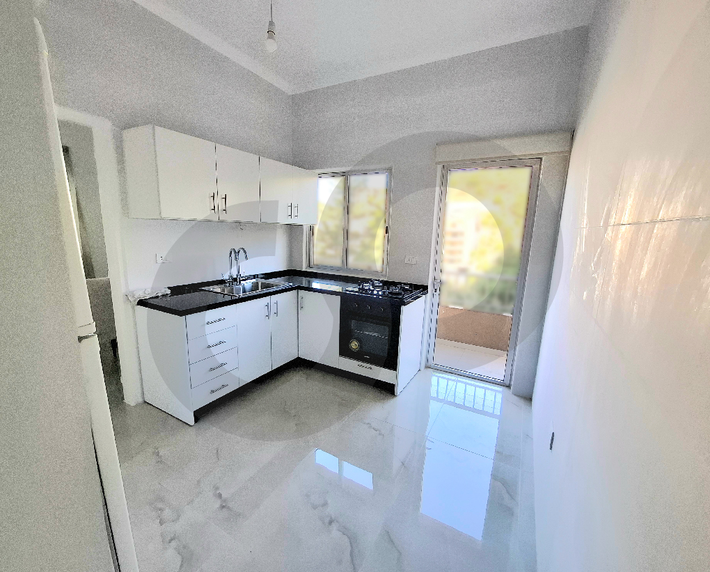 Fully Furnished/Sea View/Long Term/Jbeil/Blat — الصورة 3
