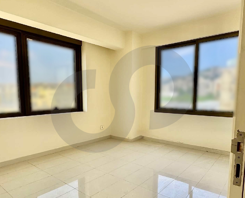Office for sale/voie 13/prime business opportunity/Jbeil — الصورة 3