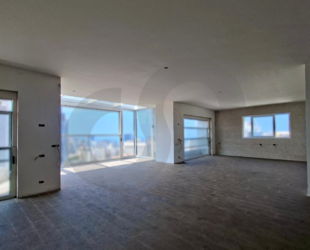 Prime Location/High Floor & Open View/Beirut/Sanayeh — الصورة 3