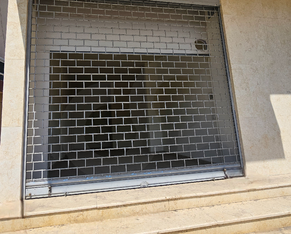 Shop for sale/Directly on the highway/Zgharta/Mejdlaya — الصورة 3